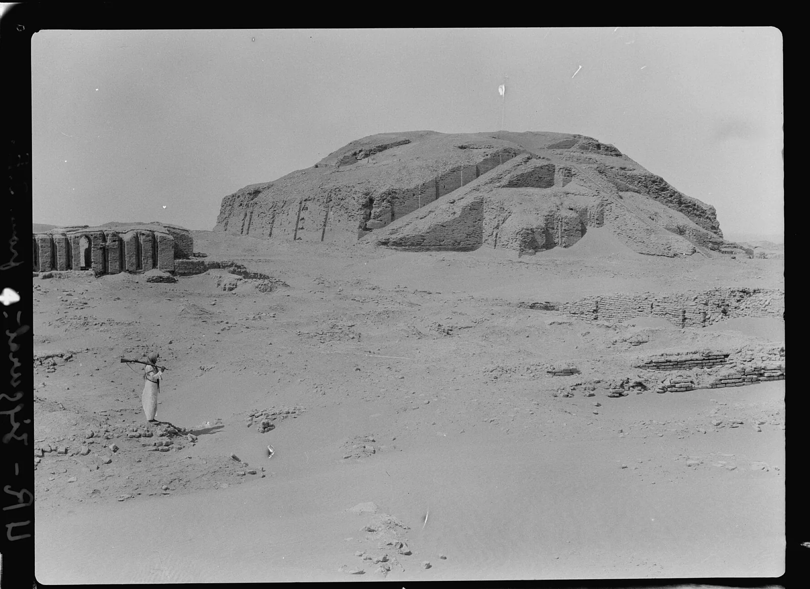 La Ziggourat, Ur, Irak, 1932