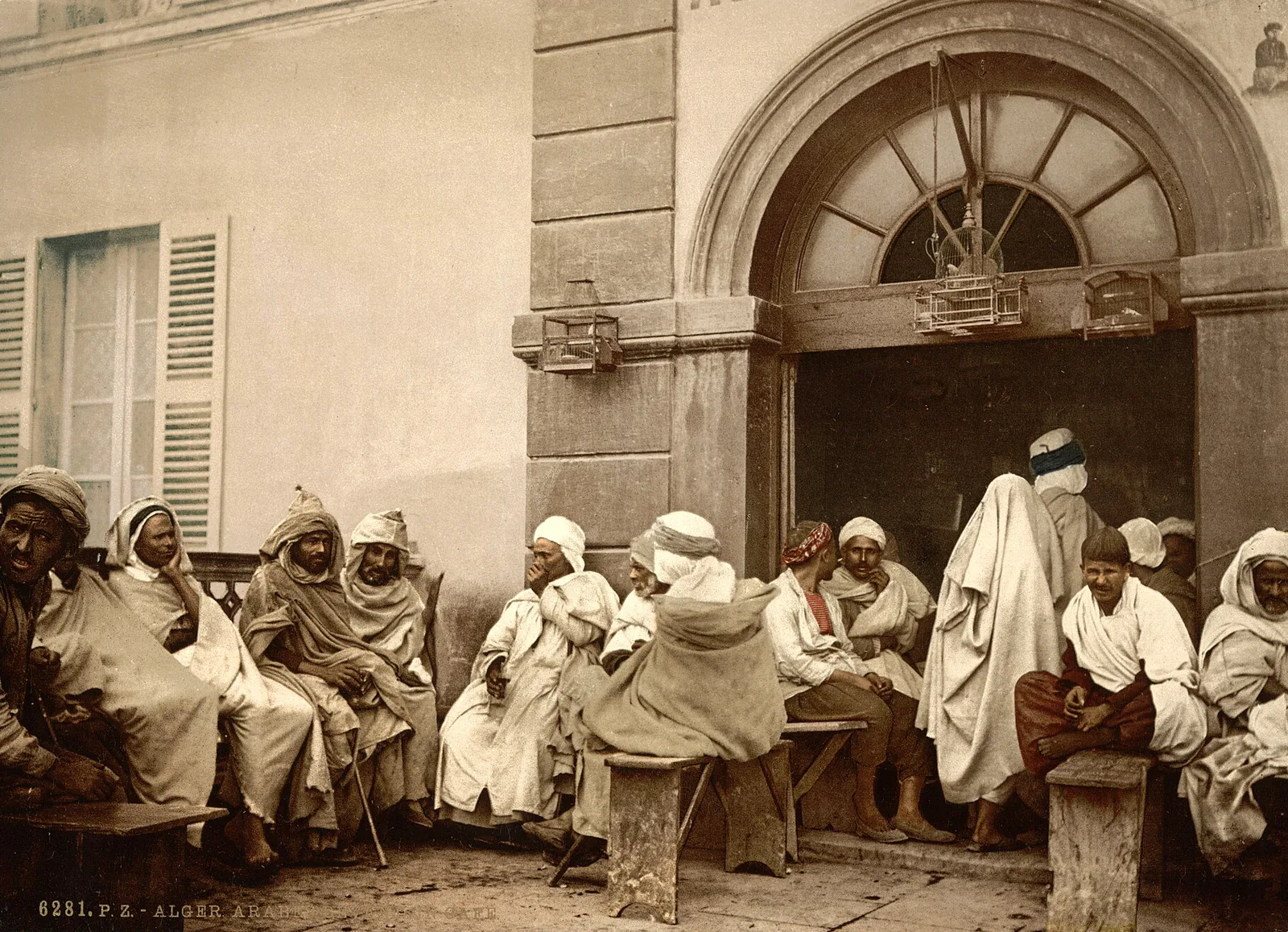 Au café, Alger, Algérie, vers 1899
