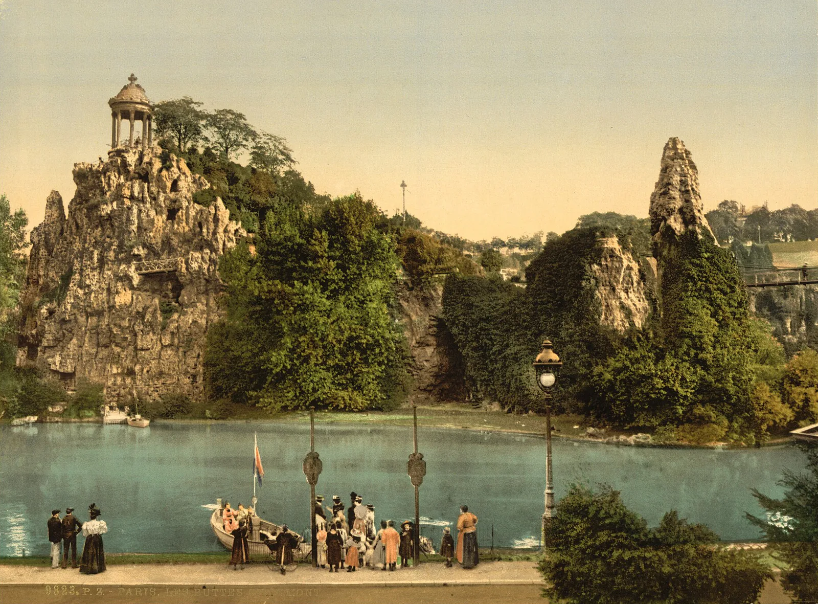 Les Buttes-Chaumont, Paris, France, 1890–1900