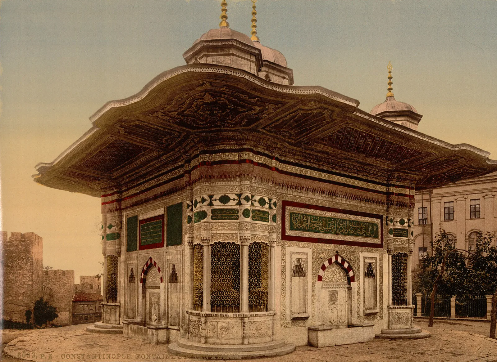 La Fontaine du Sultan Ahmed, Constantinople, Turquie ottomane, 1890–1900